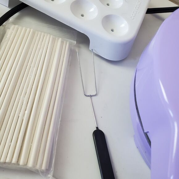 Babycakes Cake Pop Maker #CP-94LV, Stand, Filling Injector, Fork, Pop Sticks - Picture 11 of 16